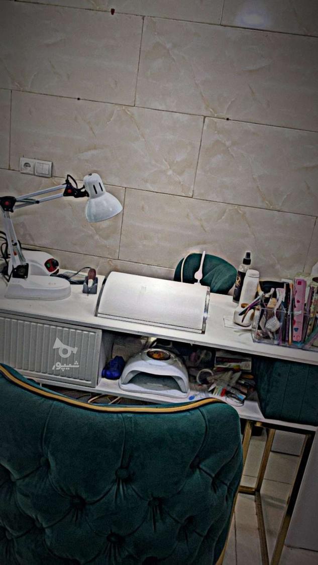 کاشت ناخن و مژه و بافت