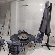 میز و صندلی زد آب همراه با سایه بان