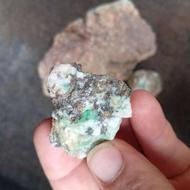 فروش سنگ طلا (پیریت)