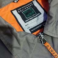 لباس کار یکسره مردانه