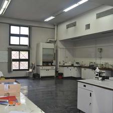 تکنسین آزمایشگاه