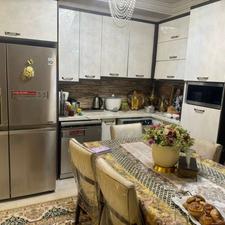 آپارتمان 100 متری ، 2 خواب ، در خیابان طالب املی مرکز شهر