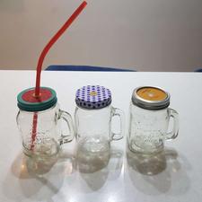 لیوان دسته دار