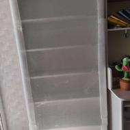 یک جفت کتابخانه آکبند