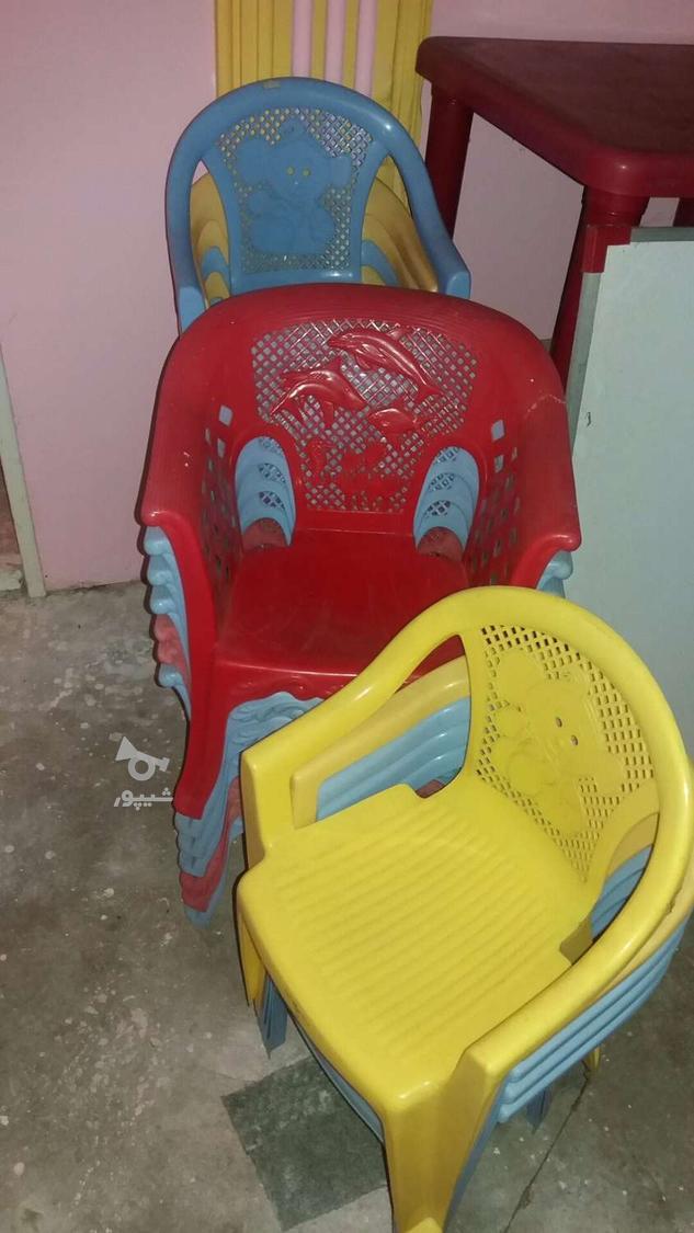 فروش وسیله بازی تعدادی میز و صندلی تشک ورزشی .توپ استخر.