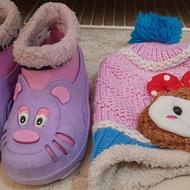 پوتین و کلاه بچگانه دخترانه سالم و تمیز