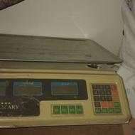 ترازو 70 کیلویی فروشی