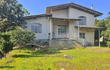 فروش ویلا باغ . هریس . سند دار 