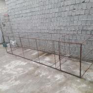 فروش قفس طول 4متر و عرض 1متر و ارتفاع 1متر و دور سیم توری زد