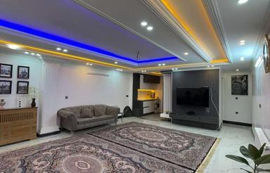 2باب مغازه ومنزل مسکونی