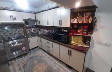 واحد65متری طبقه اول خیلی تمیر