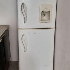 یخچال دو در دونار