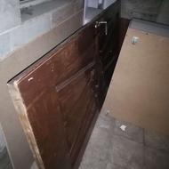 درب ورودی اپارتمان