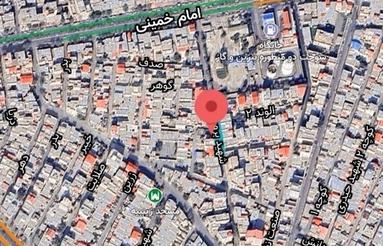 خانه کلنگی 3 نبش 200متری خ امام خ شهید برومند