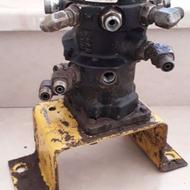 لوربرگردان بیل مکانیکی