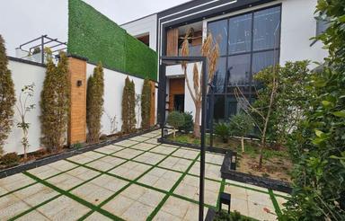 ویلا 300 متری نوساز با بهترین امکانات بهترین لوکیشن