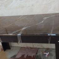 میز غذا خوری