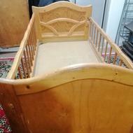 تخت کودک ونوجوان ساخته شده با چوب مرغوب با کیفیت بالا