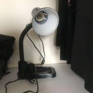 چراغ مطالعه