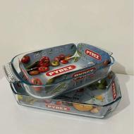 تعدادی ظروف اشپزخانه کاربردی