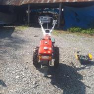 تیلر آر وی 8