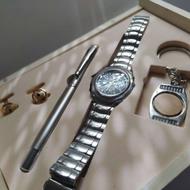 ساعت مردونه اصل نو با جعبه