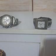 دوتا ساعت کارکرده بدون باتری 500 تومان