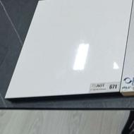 فروش یک عدد هیگلاس سفید ای جی تی باروکش