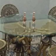 میز ناهارخوری