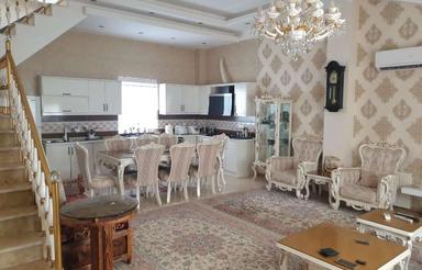 فروش 163متر ویلا تریبلکس مبله (با تمامی لوازم)