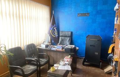 واحد 25 متری بر‌اصلی خیابان آزادی