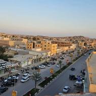 فروش فوری دو دهنه مغازه در قلب جزیره قشم رمکان