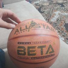 یک عدد توپ بسکتبال 1 بارهم استفاده نشده