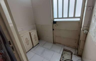 خونه یه دوطبقه راه جدا