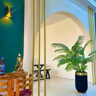 تعدادغرفه برای اجاره درمجتمع بین راهی(رستوران،فست فود،کافه..