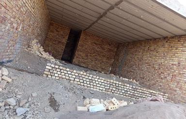 منزل نیمه ساخت سقف زده