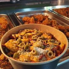 استخدام نیروی کار در فست فودی