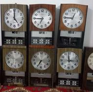 ساعت دیواری سیکو پاندول دار