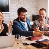 پذیرش همکار خانم و آقا برای صفحه فروشگاه سماور