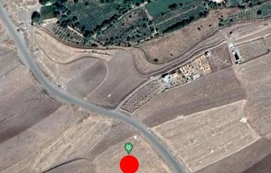 1000 متر زمین مناسب باغ و باغچه با آب قنات در دستجرد