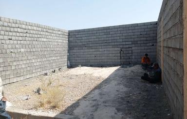 زمین چهاردیواری