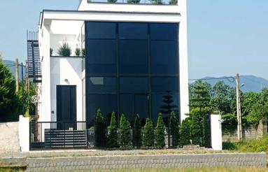 ویلا لوکس و مدرن 220 متری