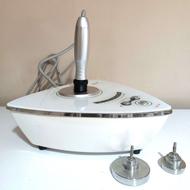 دستگاه آر‌اف مثلثی مخصوص لیفت و جوانسازی پوست