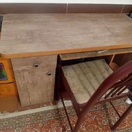 میز تحریر دانش اموزی