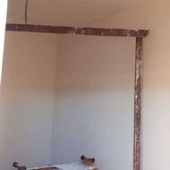 به یک کارگرسالم وسلامت برای ملات گرفتن سیمانکاری نیازدارم