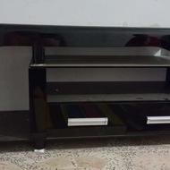 میزتلویزیون