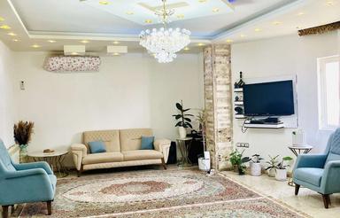 اپارتمان دو طبقه