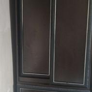 کمدلباس قهوه ای