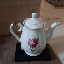 قوری برقی ژاپنی