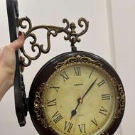 ساعت دو طرفه